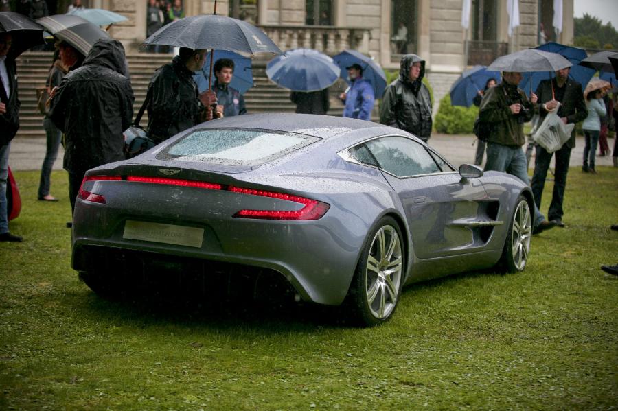  Aston Martin One-77 2010 года  (фото 17 из 89)